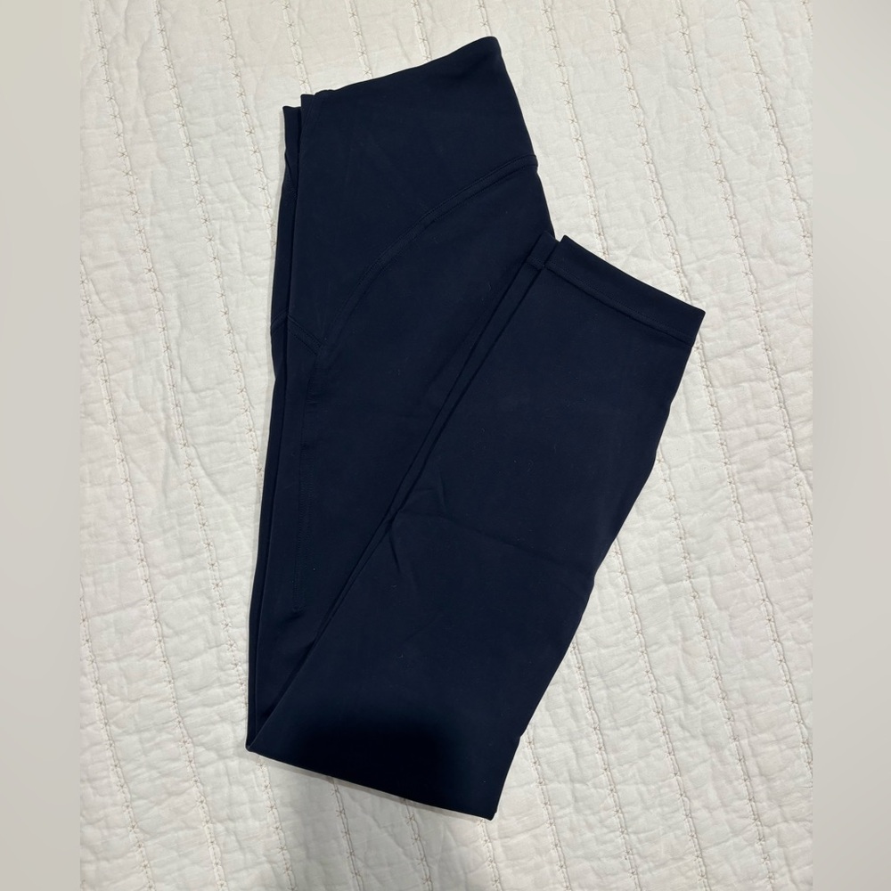 Lululemon Invigorates 25”
